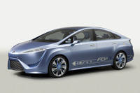 【東京モーターショー11】トヨタ FCV-R…700km走る燃料電池車 画像