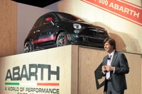 【ロサンゼルスモーターショー11】アバルト 500 米国上陸…160psにパワーアップ 画像