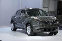 【ロサンゼルスモーターショー11】日産 ジューク にFacebook & Twitter仕様 画像