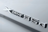 BMW、ディーゼルを日本投入 2012年春に X5 画像