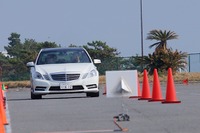 【メルセデス予防安全】Eクラス のに最先端の安全を装備 画像