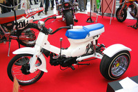 【東京モーターサイクルショー04】トライクは豪華なものだけではない! 画像