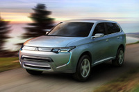 【三菱 PX-MiEV 試作車】“走る愉しさ”もたらす新世代プラグインハイブリッド 画像