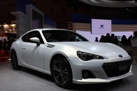 【東京モーターショー11】スバル BRZ…スバルの特徴はフロント周り 画像