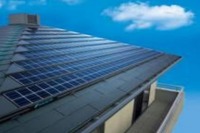 ダイキン、自社ブランドで住宅用太陽光発電システムを発売 画像