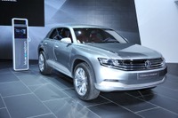 【東京モーターショー11】VW クロスクーペ…4ドアクーペとコンパクトSUVの融合 画像