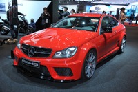【東京モーターショー11】メルセデスベンツ C63AMGブラックシリーズ 詳細画像 画像