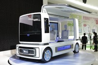 【東京モーターショー11】ダイハツ FC商CASE…“ぶっ飛んだ”デザイン 画像