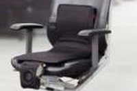 オールシーズン快適な車用シートクッション…デンソー 画像