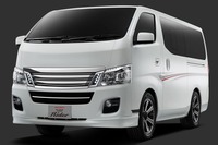 【東京オートサロン12】日産 NV350キャラバンライダー など展示 画像
