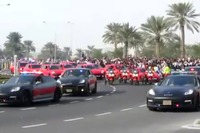 ポルシェのポリスカー軍団、行進…中東カタール［動画］ 画像