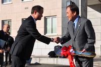【新聞ウォッチ】年の瀬EV“快走”…ホンダは埼玉県にフィットEV納車、三菱は軽トラEV開発へ 画像