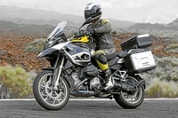 BMWの新型アドベンチャーバイク、R1250GS LC…水冷ボクサー搭載へ 画像
