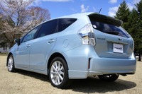 新車登録で プリウス が7か月連続トップ、ミニバンが健闘…12月車名別 画像