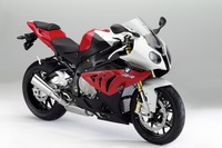 BMW S1000RRをフルモデルチェンジ---高感度のレスポンス 画像