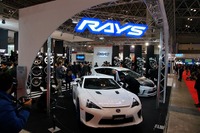 【東京オートサロン12】レイズ、ホイールの新製品を多数展示 画像