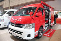 【東京オートサロン12】ハイエース の自転車用トランポ NEEDSBOX 画像