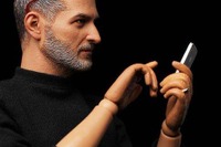 ジョブズ氏のフィギュア販売自粛 画像