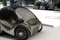 折りたたみ自動車が登場、しかもEV スペイン 画像