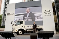 【株価】米実質GDP市場予想を下回り、自動車株全面安 画像
