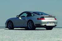 【バーミンガムモーターショー04】ポルシェ、911ターボSを導入 画像
