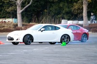 【トヨタ 86 発表】幕張メッセでドリフト走行［動画］ 画像