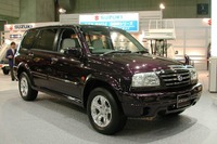 【東京ショー2000 速報】噂の『エスクード』7人乗り、これが本命! 画像