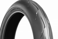 ブリヂストン、モーターサイクル用プロダクションレース向けタイヤを発売 画像