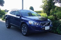 【ボルボ XC60 試乗】高められた動力性能で余裕の走り…松下宏 画像