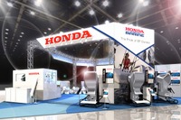 【ジャパンボートショー12】ホンダ、4ストローク船外機やポータブル発電機を展示 画像
