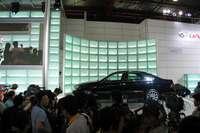 【北京モーターショー04】トヨタ、現地生産のゼロクラウンを出展 画像
