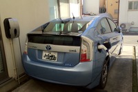 【プリウスPHV 長期レポート納車編】「PHVこそ本命」に1票を投じた…三浦和也 画像