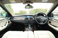 BMW X5 xDrive35d BluePerformance インテリア ［写真蔵］ 画像