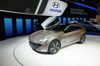 【ジュネーブモーターショー12】ヒュンダイ i-oniq …バタフライドアのEVスポーツ 画像