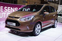 【ジュネーブモーターショー12】フォードの小型MPV、 B-MAX…クラストップの燃費性能 画像