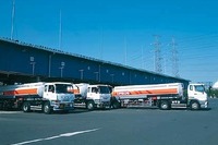 JX、震災被害の仙台製油所を再開 画像