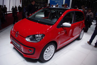 【ジュネーブモーターショー12】VW スイスup!詳細画像…国旗の赤と白 画像