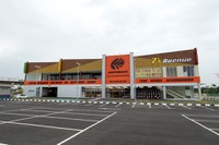 オートバックスがマレーシア第1号店を出店 画像
