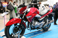 【東京モーターサイクルショー12】スズキは世界戦略車の GW250 / INAZUMA を参考出品 画像