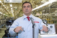 日産ゴーン社長、EV急速充電規格「短期的には2つのスタンダードが共存」 画像