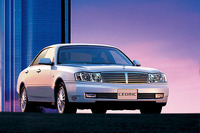 日産、セドリック/グロリアの車名を変更へ 画像