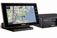 パナソニック ストラーダ Zシリーズ 発売…オンダッシュに電動開閉式モニター 画像