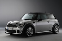 【ニューヨークモーターショー12】MINI、最強のジョンクーパーワークスを予告 画像