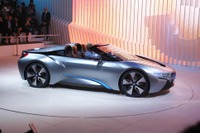 【北京モーターショー12】BMWのPHVスポーツカー、i8 にスパイダー 画像