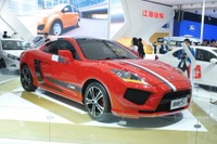 【北京モーターショー12】中国の江淮汽車から新型FRスポーツクーペ…ランボルギーニ+フェラーリ?! 画像
