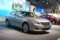 【北京モーターショー12】長安汽車、高級車市場へ参入…RAETON発表 画像