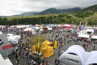 【SUPER GT 第2戦】富士スピードウェイに8万3000人が来場 画像
