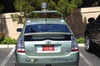 ［Google］無人自動車、公道走行可能に 画像