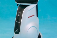 【ホンダ UNI-CUB 発表】スマホで操作できる新世代モビリティ 画像