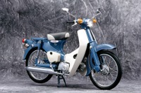 【ホンダ スーパーカブ50 新型発表】ロングセラーの歴史 1966〜1993年…写真蔵 画像